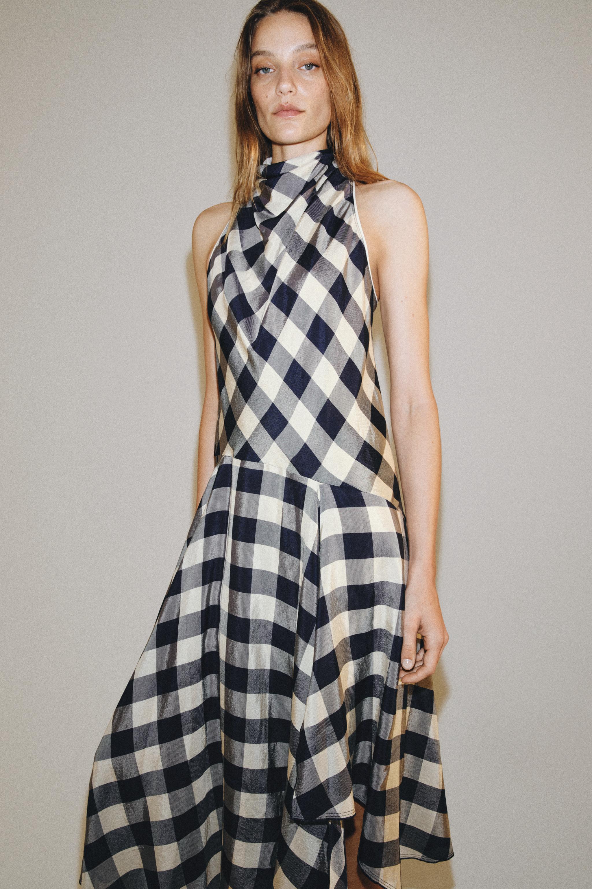 PLAID HALTER DRESS ZW COLLECTION